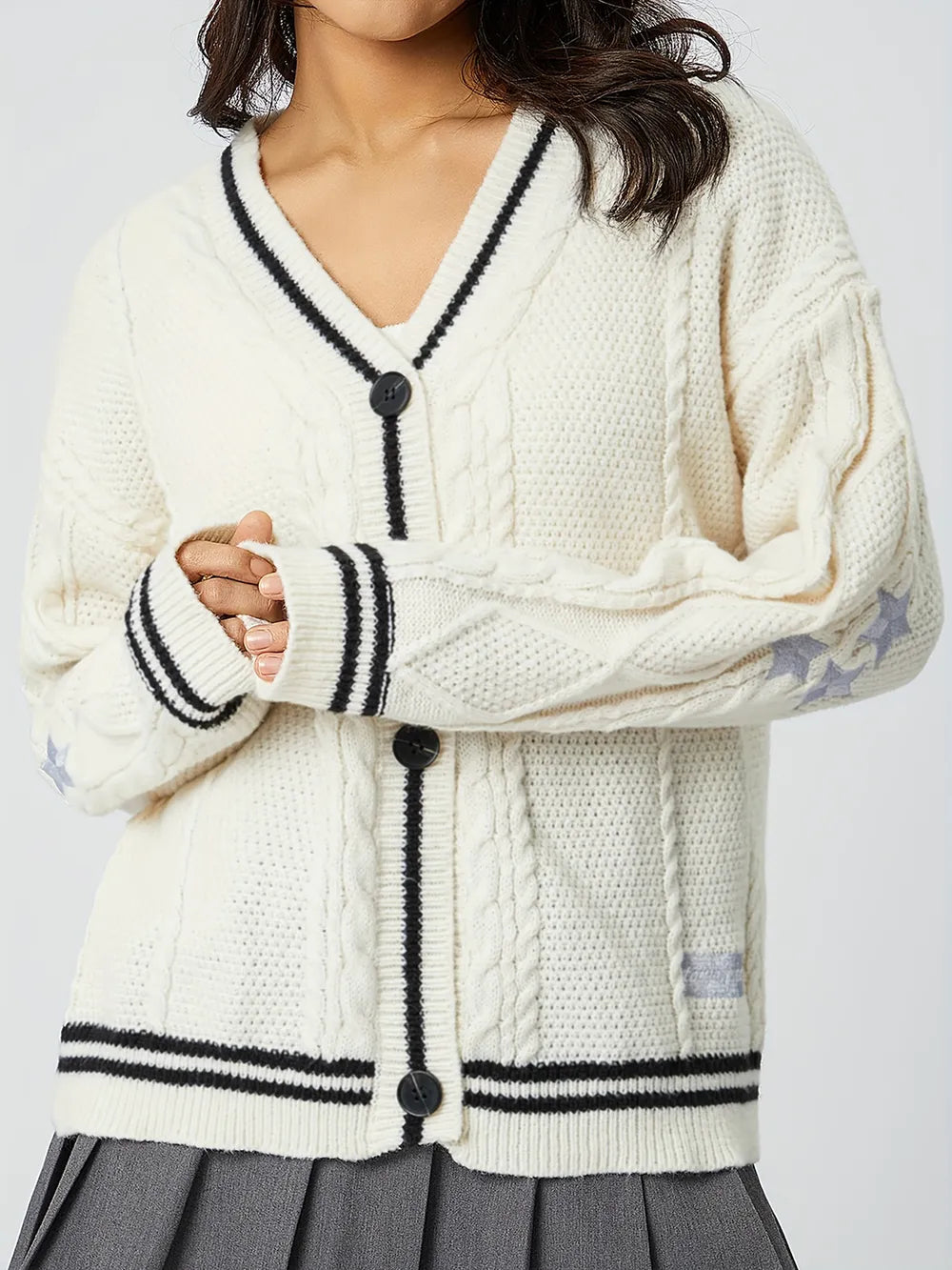 Women's V-Neck Long Sleeve Star Embroidered Knit Cardigan - White