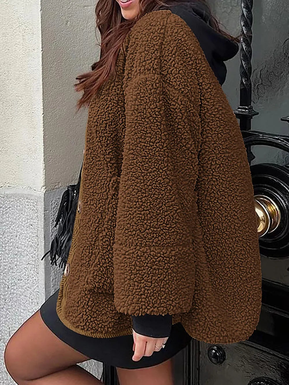 Women's Two-Tone Sherpa Button-Up Jacket with Pockets