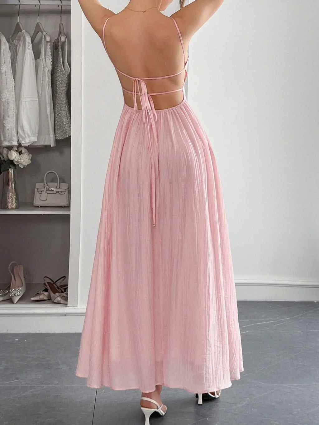 Women's Textured Sweetheart Neck Open-Back Dress