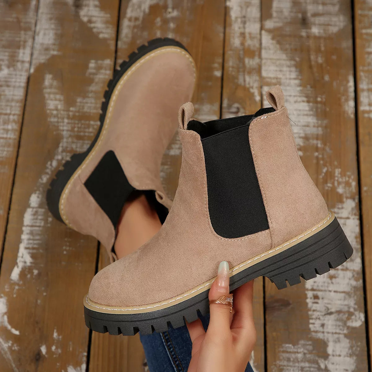 Women's Comfortable Block Heel Round Toe Ankle Boots for Fall and Winter - Beige