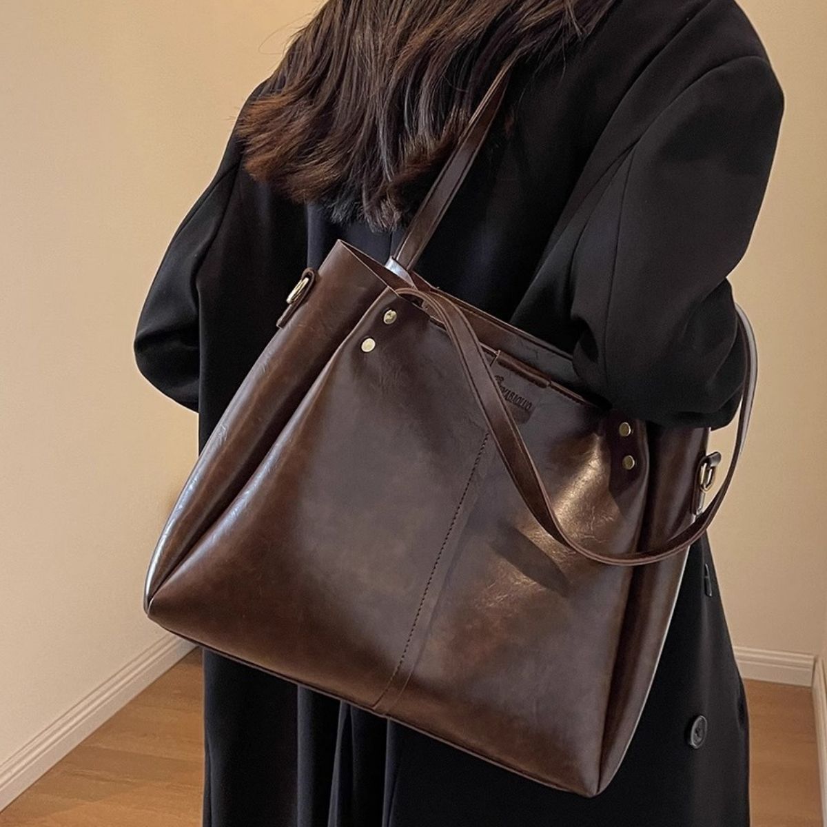 Women's Vintage Leather Shoulder Bag