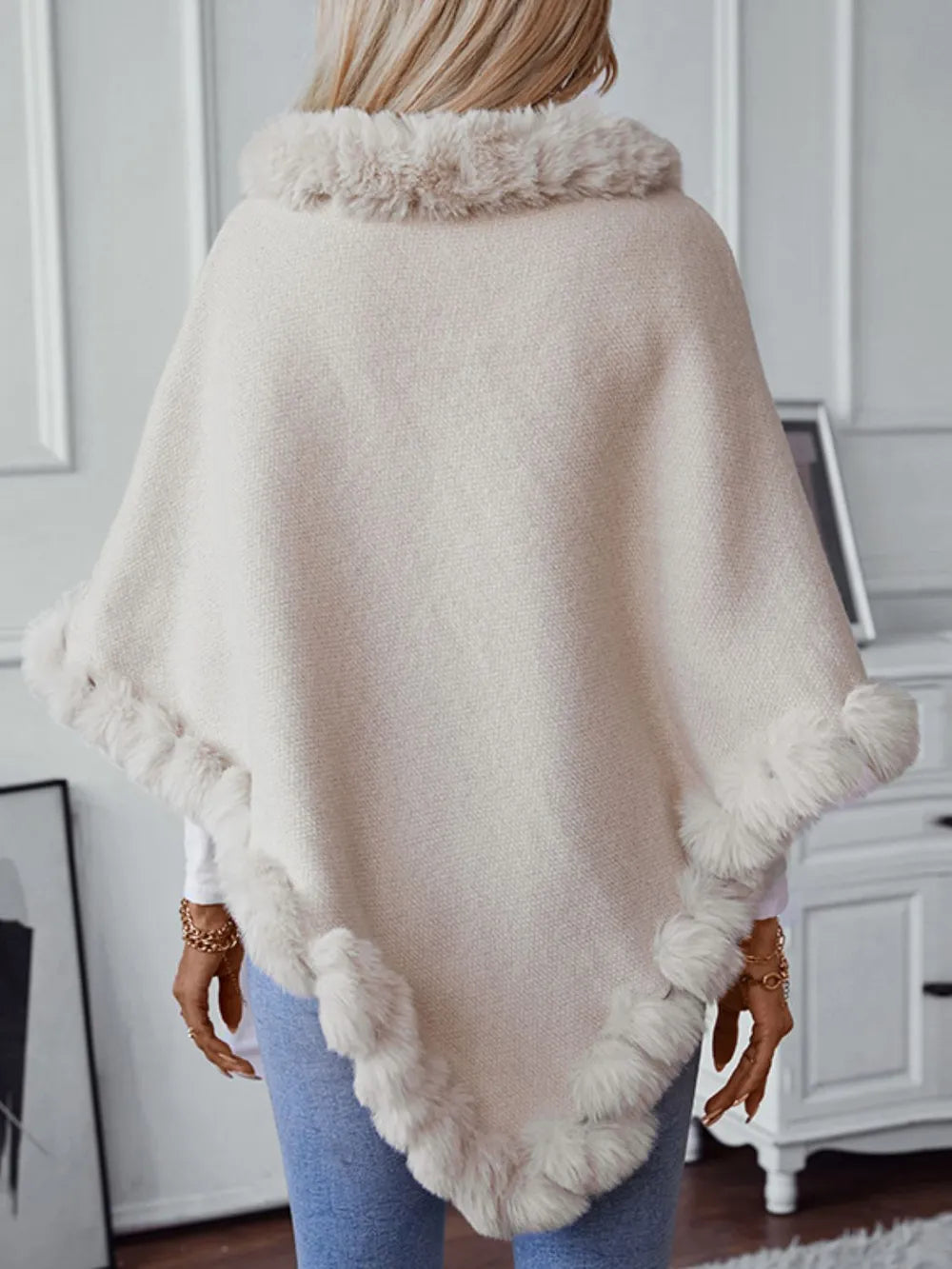 Women's 3/4 Sleeve Poncho with Faux Fur Trim Textured Cape