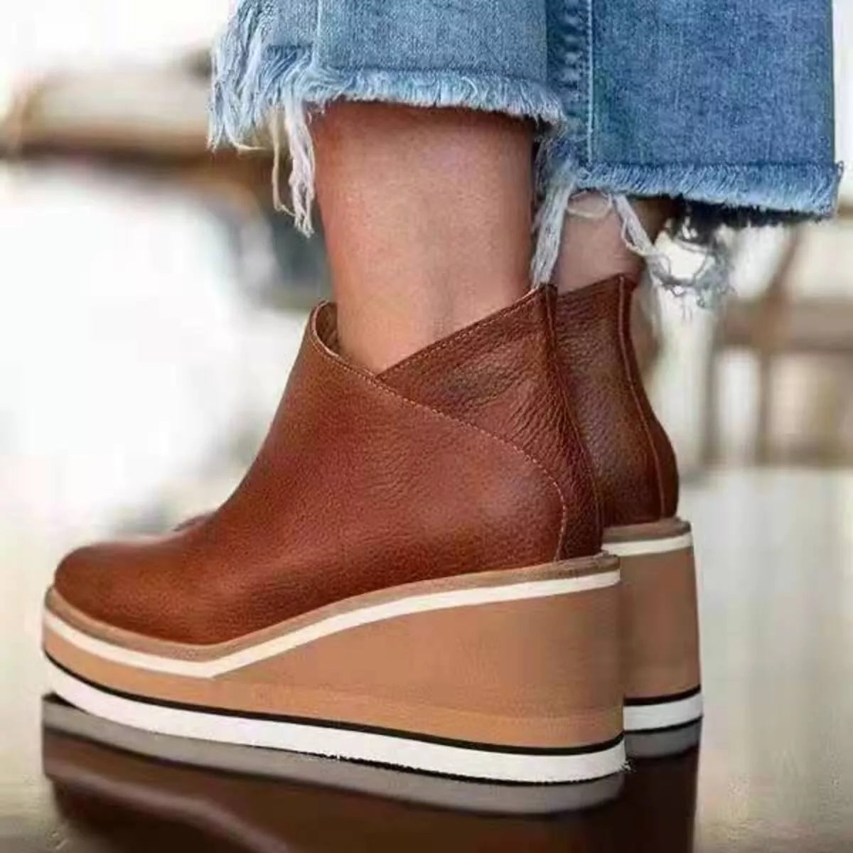 Women's Comfortable Platform Wedge Ankle Boots for Fall and Winter