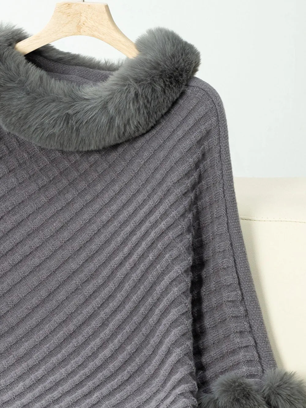 Women's 3/4 Sleeve Poncho with Faux Fur Trim Textured Cape