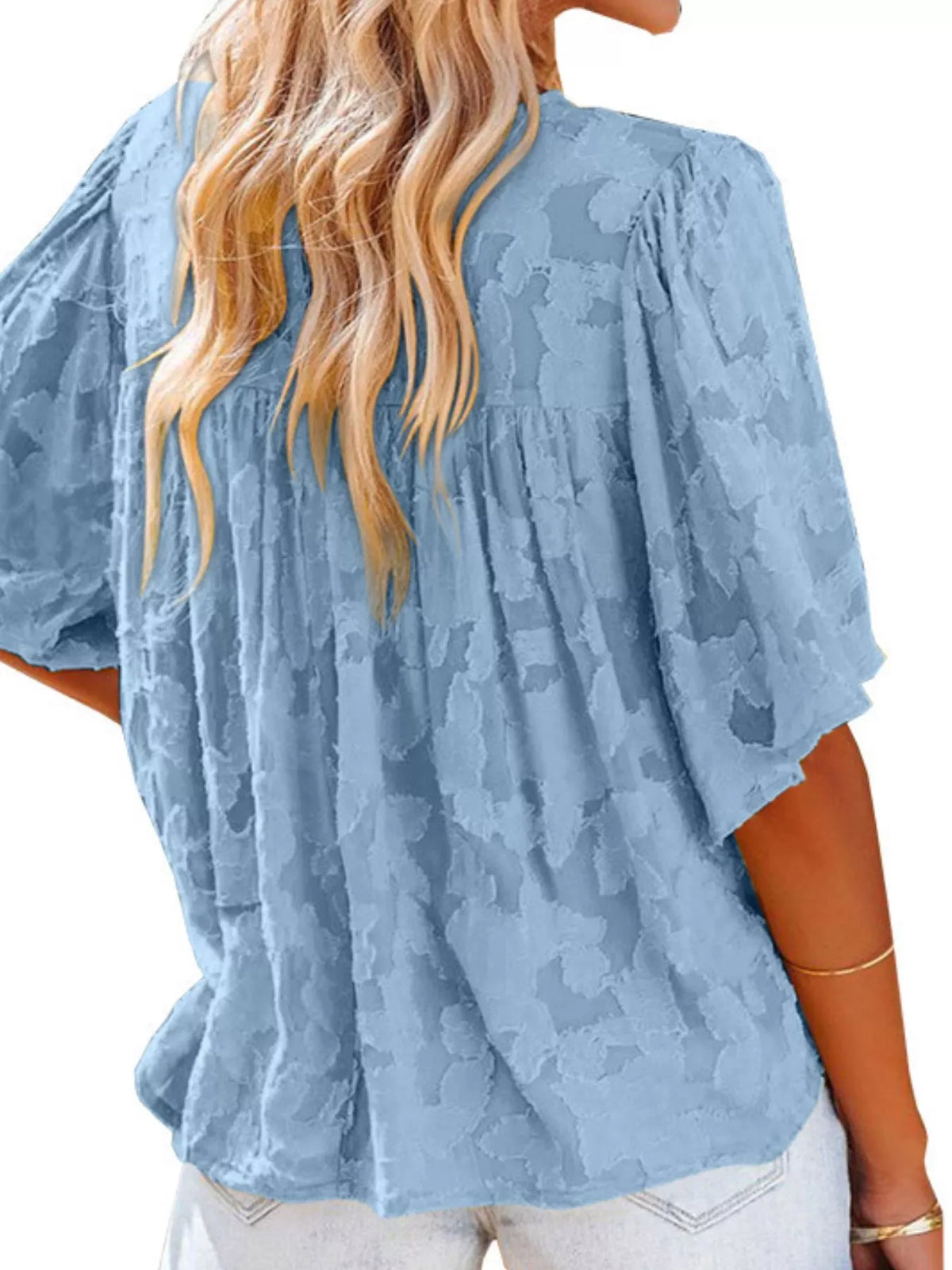 Women's Plus Size Textured V-Neck Button-Up Shirt