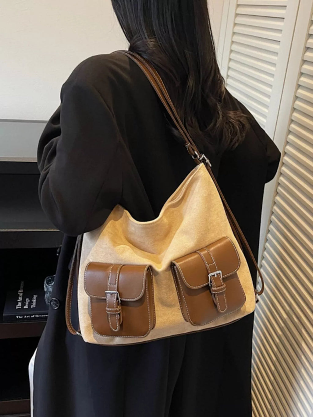 Women's Buckle Shoulder Bag with Pocket