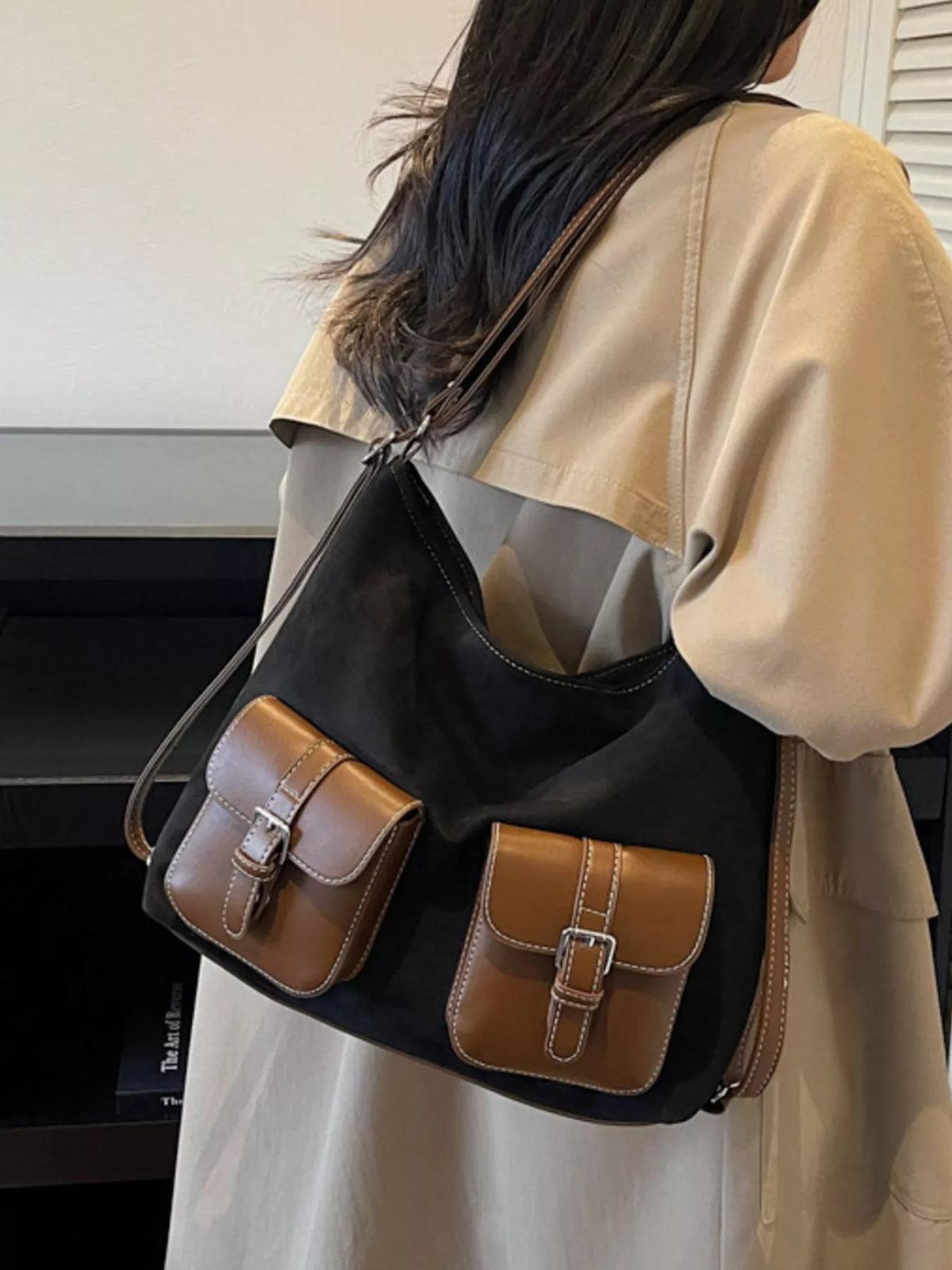 Women's Buckle Shoulder Bag with Pocket