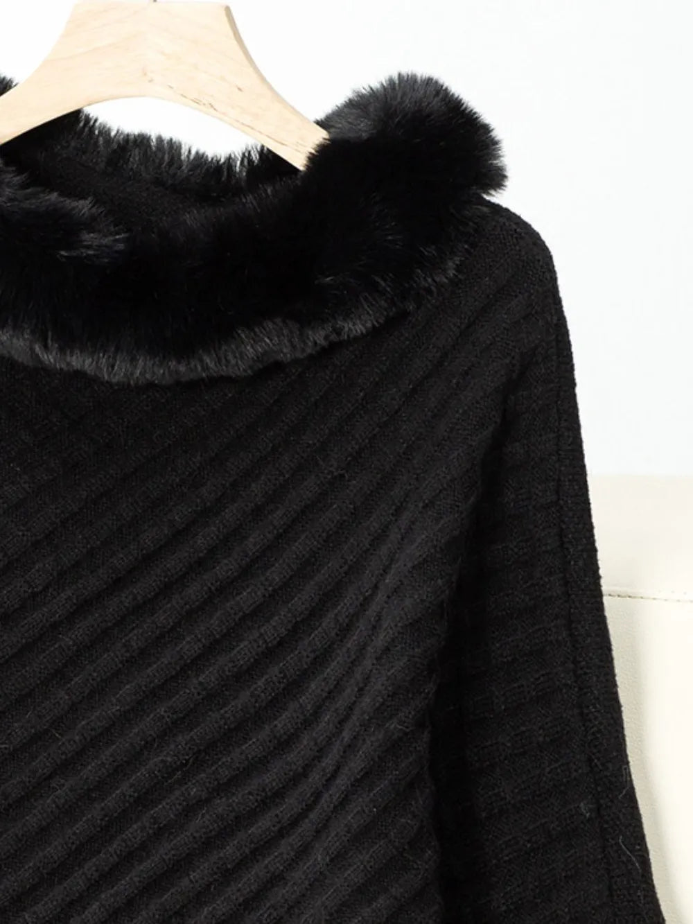Women's 3/4 Sleeve Poncho with Faux Fur Trim Textured Cape