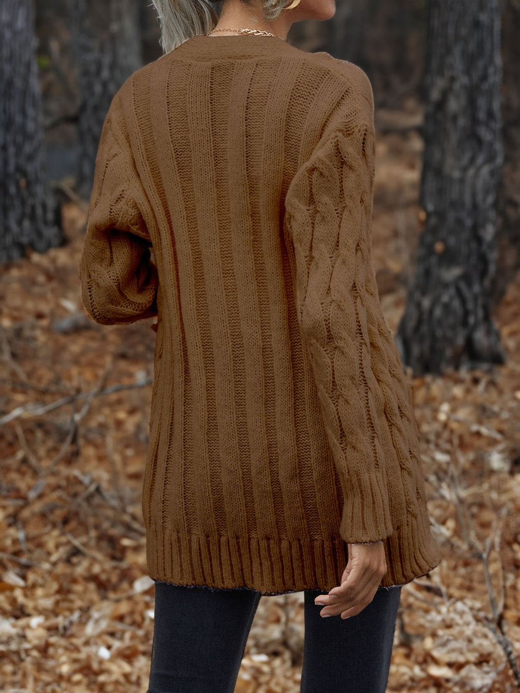 Women's Chunky Cable Knit Button-Up Cardigan