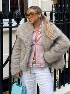 Women's Faux Fur Lapel Coat Warm Padded Winter Coat
