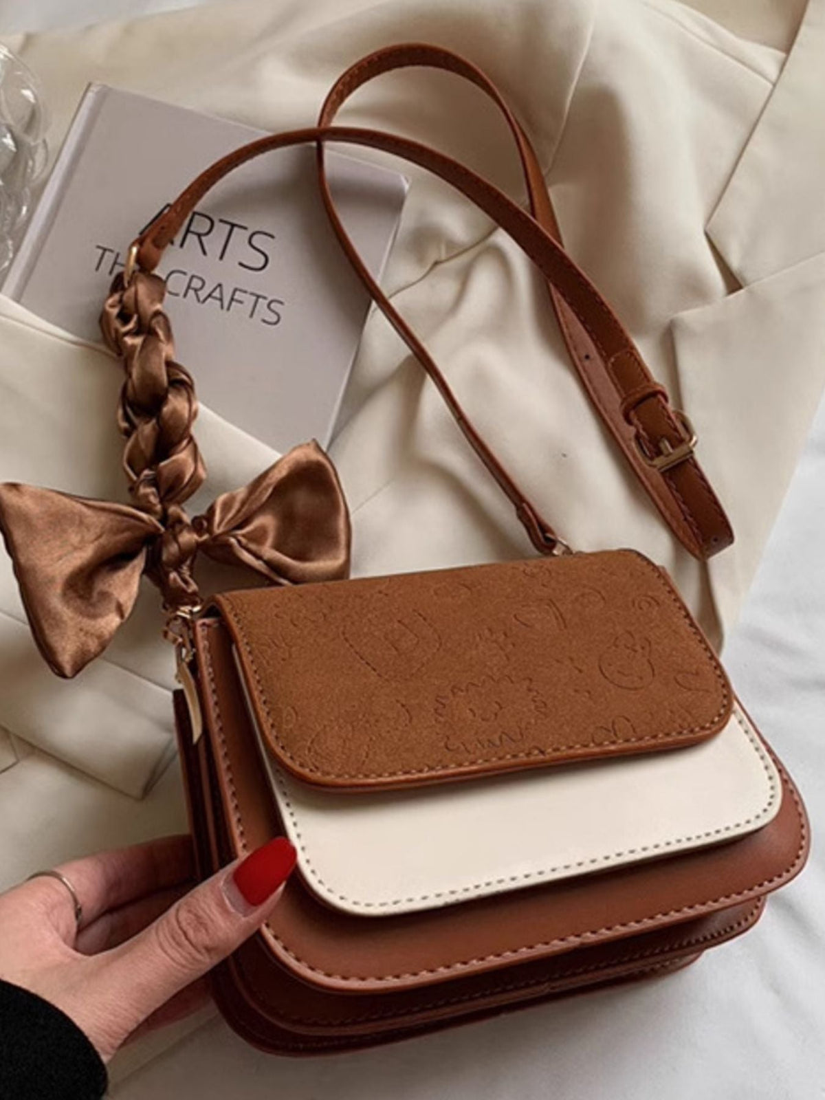 Women's Color Block Flap Crossbody Bag