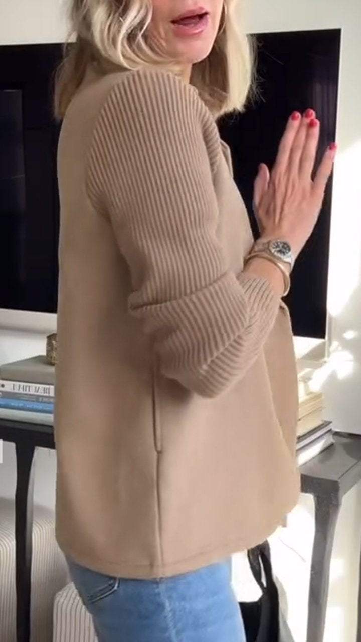 Women's Fitted Knit Blazer