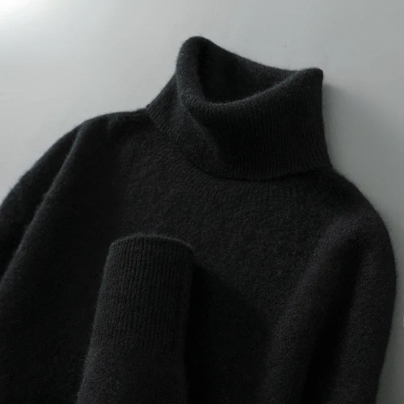 Women's Relaxed Fit Wool Turtleneck Sweater - Black