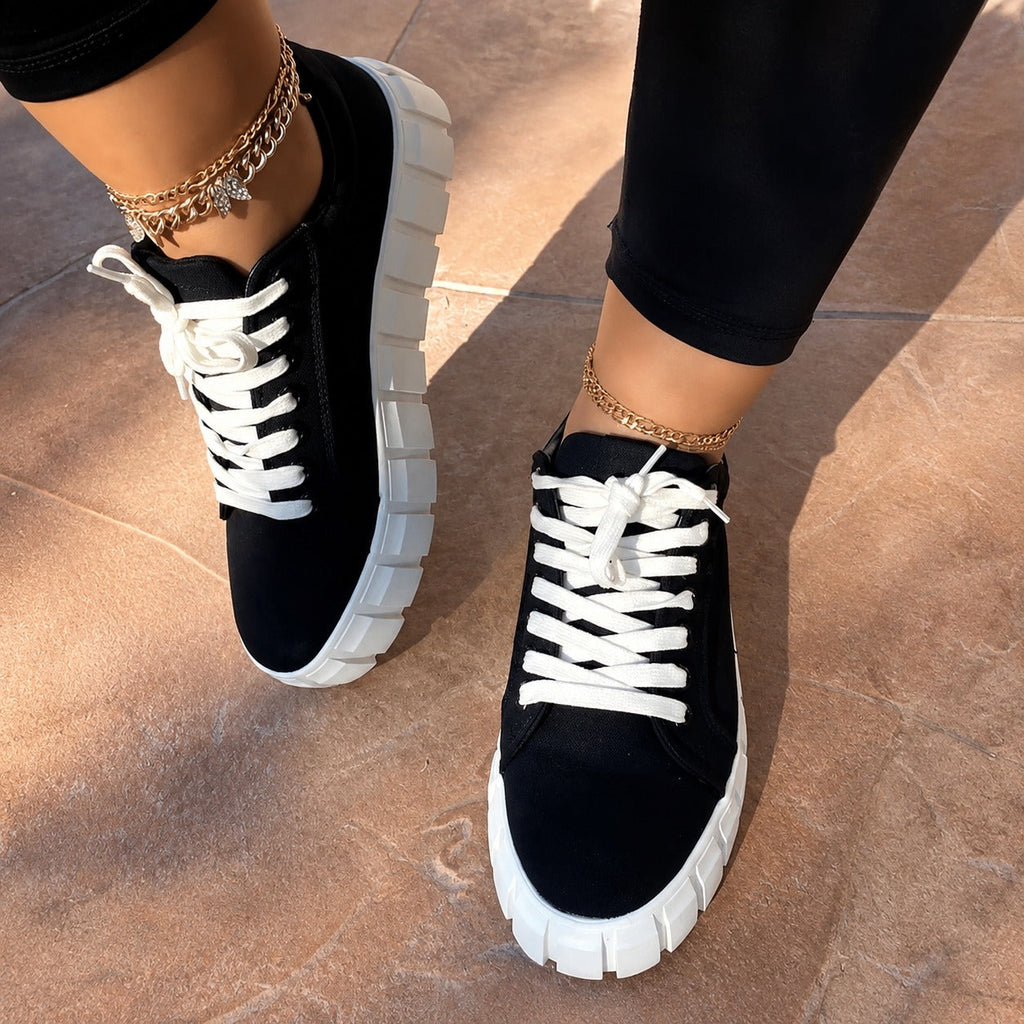 Women's Comfortable Athletic Sneakers - Black/White