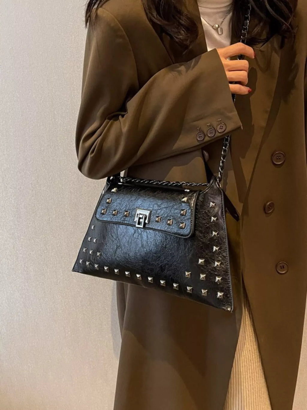 Women's Studded Flap Shoulder Bag with Chain - Black