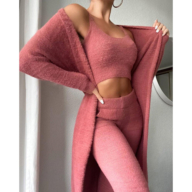 Women's Warm and Cozy 3-Piece Winter Pajama Set - Pink