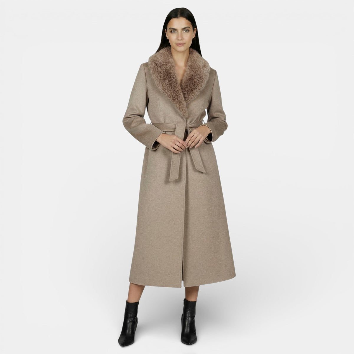 Women's Long Wool Coat with Faux Fur Collar - Beige