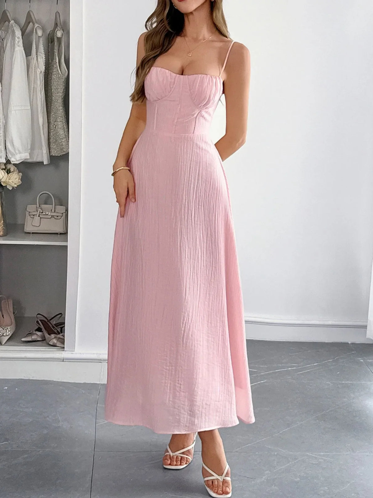 Women's Textured Sweetheart Neck Open-Back Dress