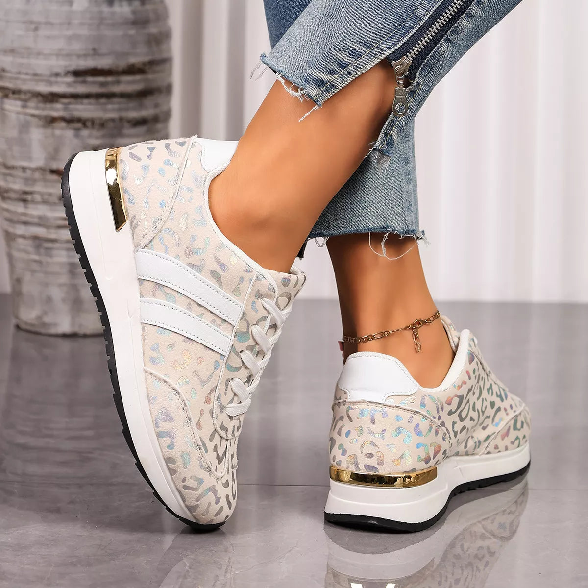 Women's Leopard Print Lace-Up Sneakers