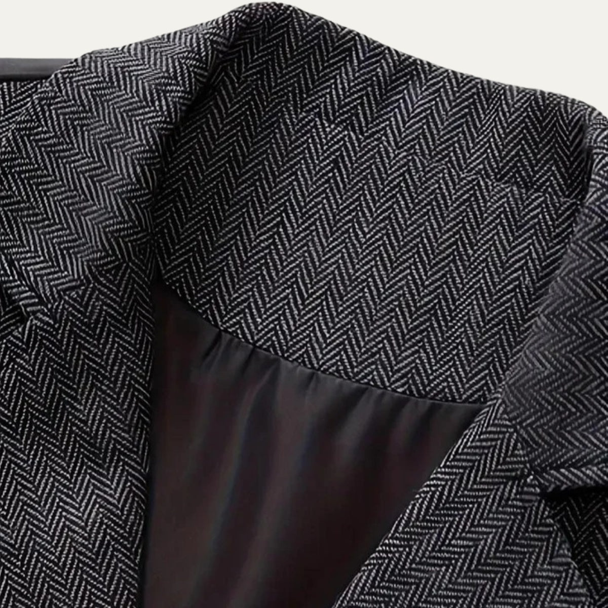 Men's Tailored Herringbone Tweed Vest with Lapel