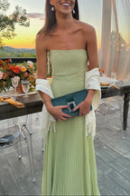 Women's Elegant Green Pleated Wedding Guest Maxi Dress