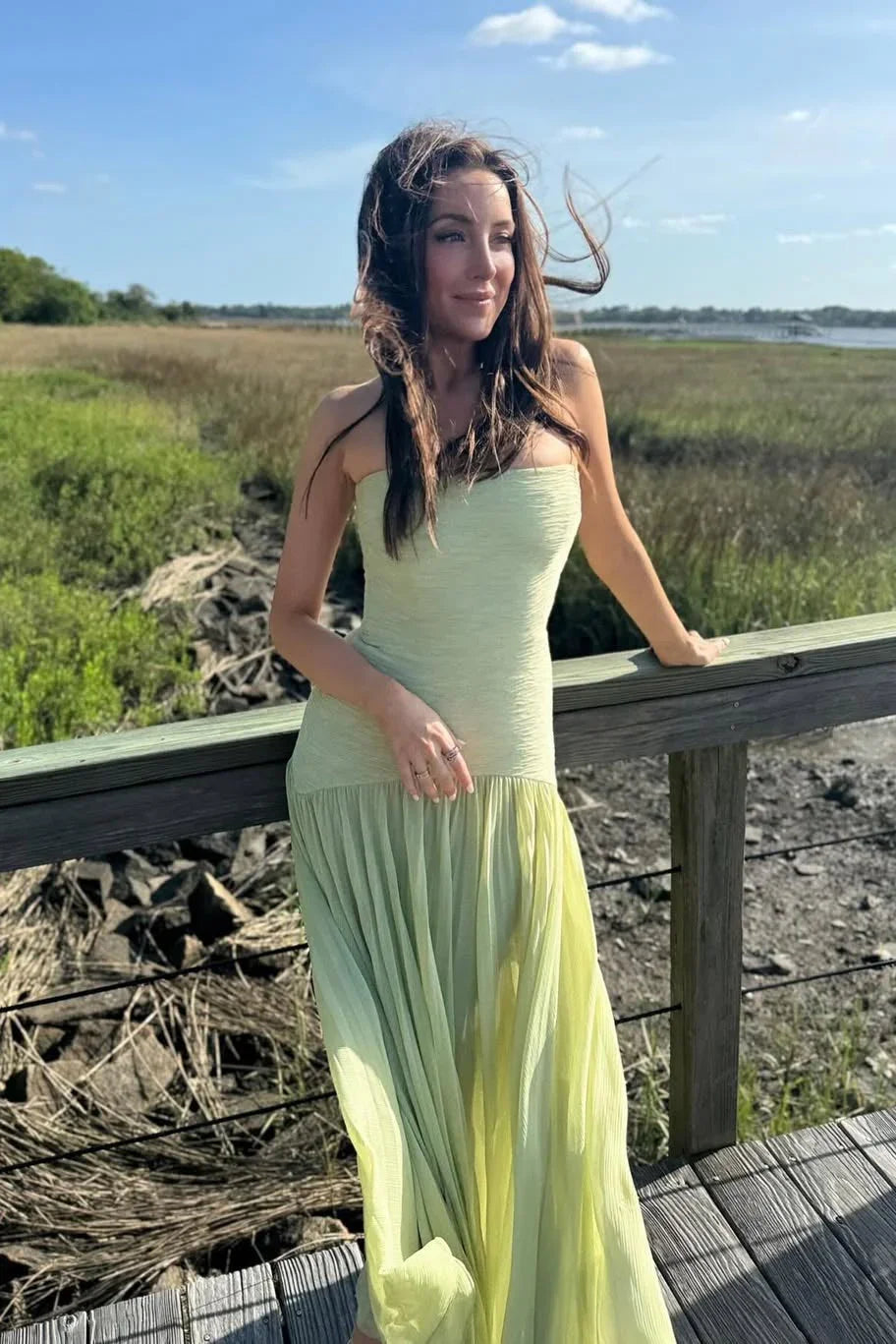 Women's Elegant Green Pleated Wedding Guest Maxi Dress