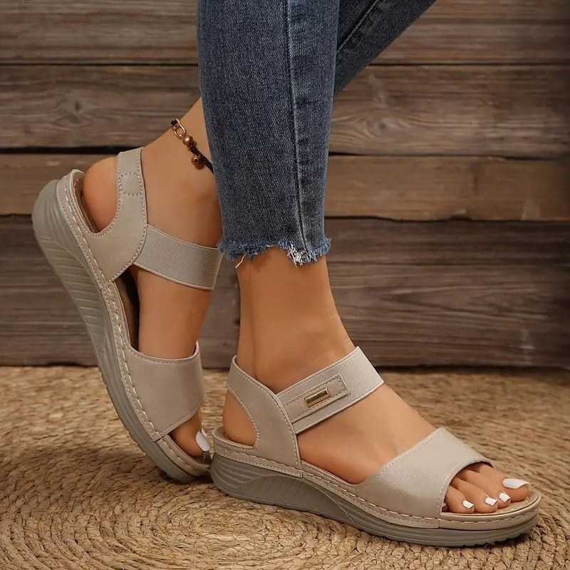 Women's Comfort Flat Sandals with Adjustable Straps